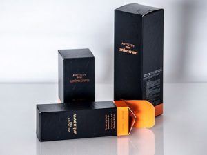 Sublimez vos boîtes pliantes grâce au marquage à chaud et au gaufrage. Découvrez comment ces finitions haut de gamme ajoutent texture, relief et impact visuel — ainsi que les capacités flexibles et de haute qualité de SupremeX.